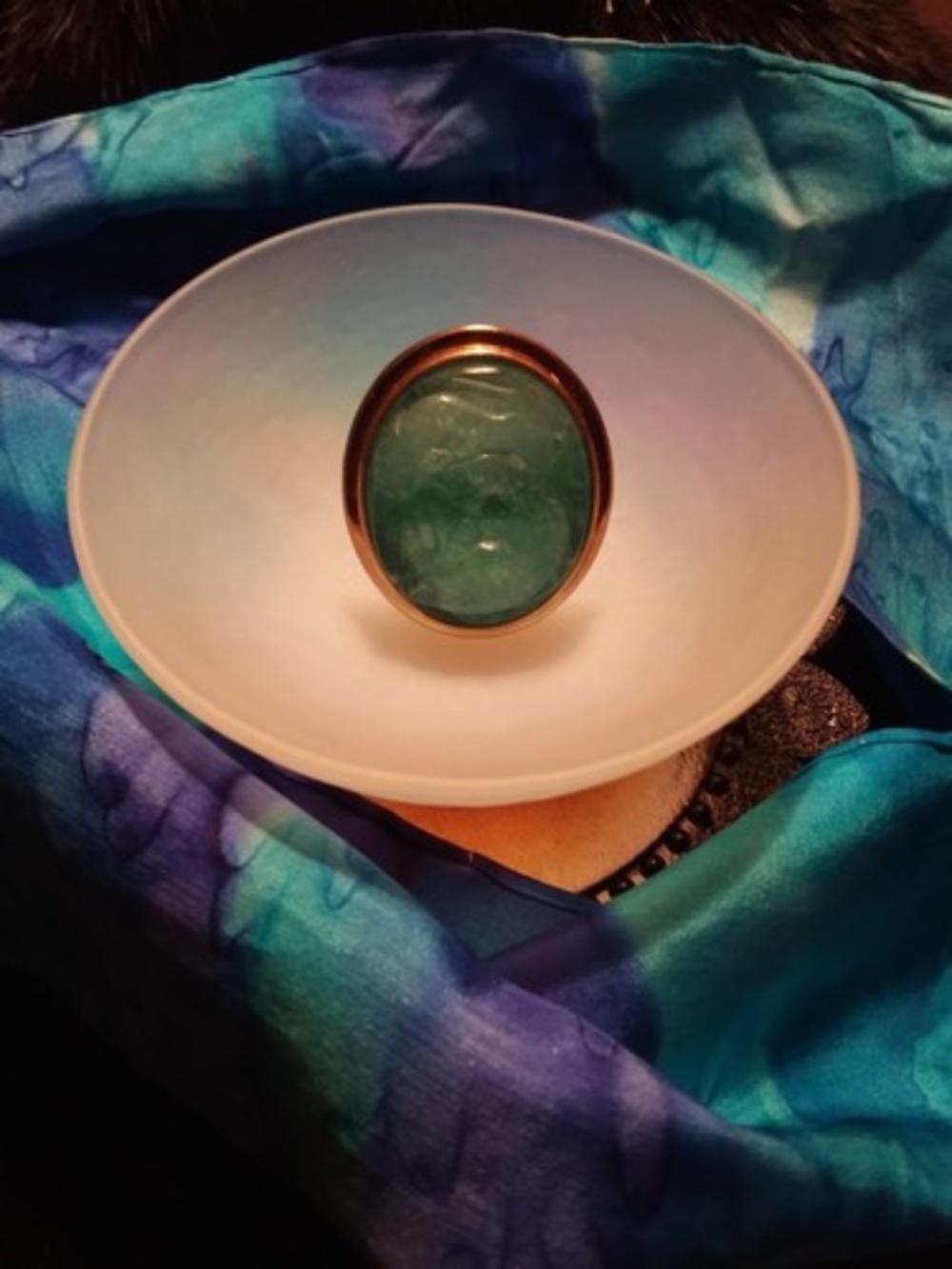 Vintage Art Deco Hand Carved Blue Jade/Jadeite Cabachon Bronze Ring